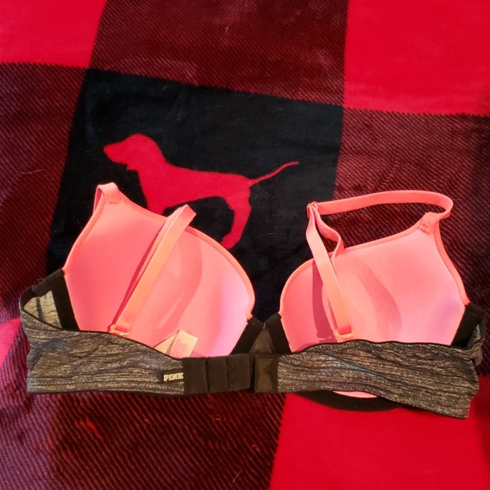 PINK bra - Picture 2 of 4